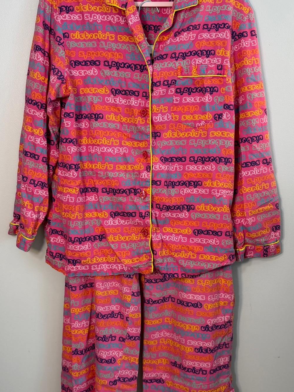 Victoria's Secret VTG multicolor logo flannel pajama set medium EUC pink